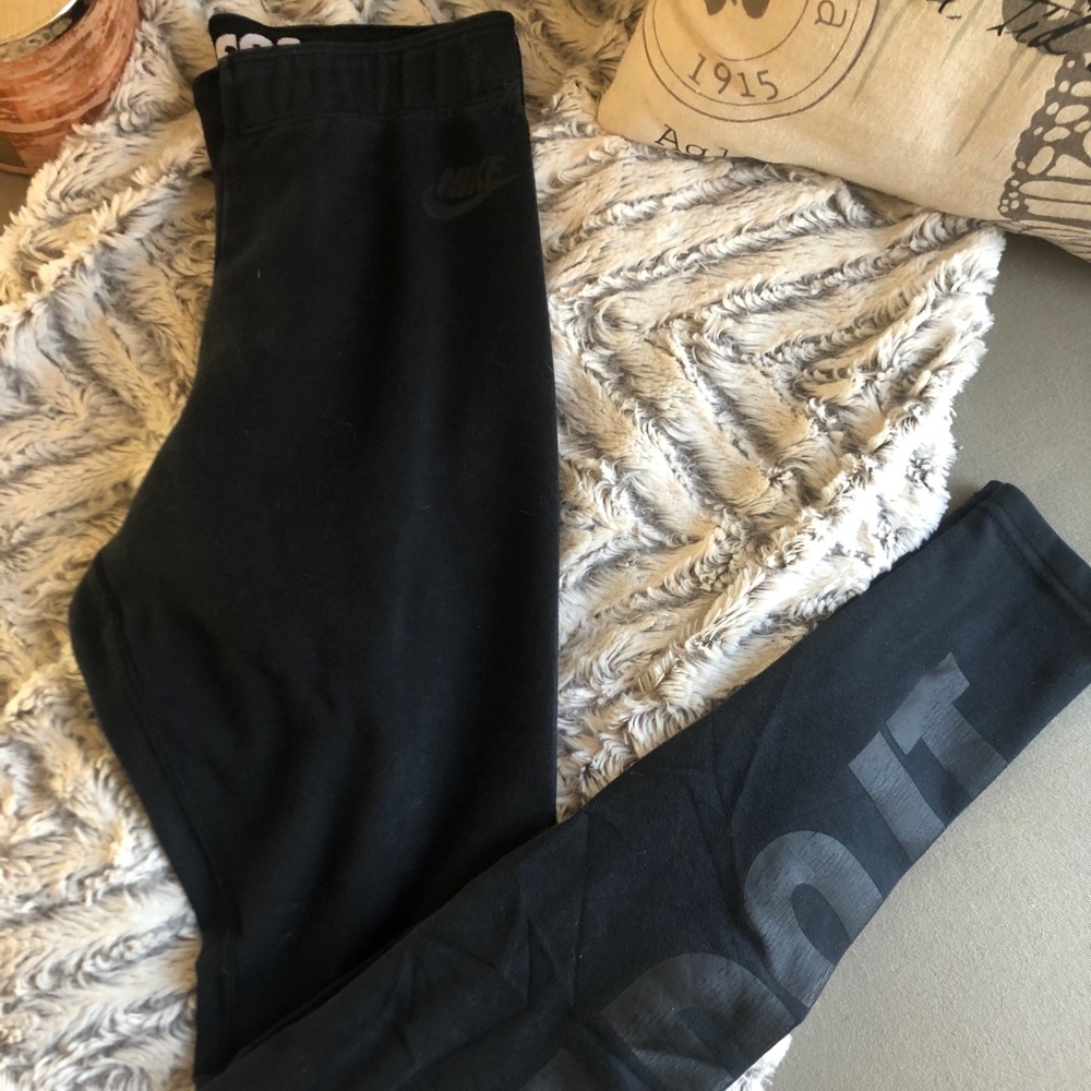 Nike leggings